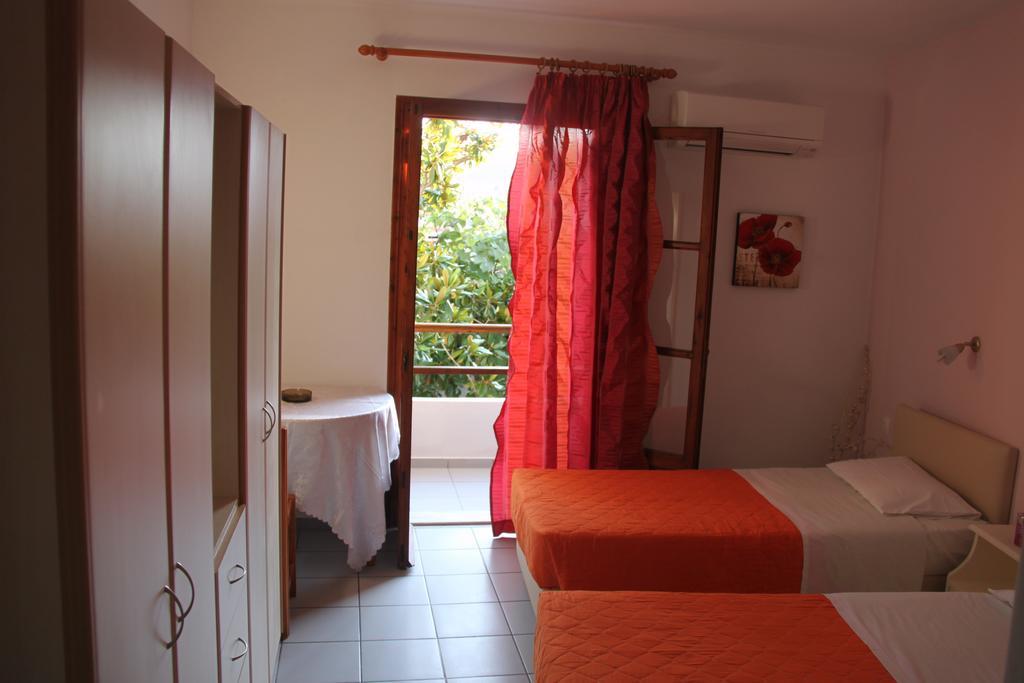 Vaya Zorba Studios Skiathos Town Ngoại thất bức ảnh