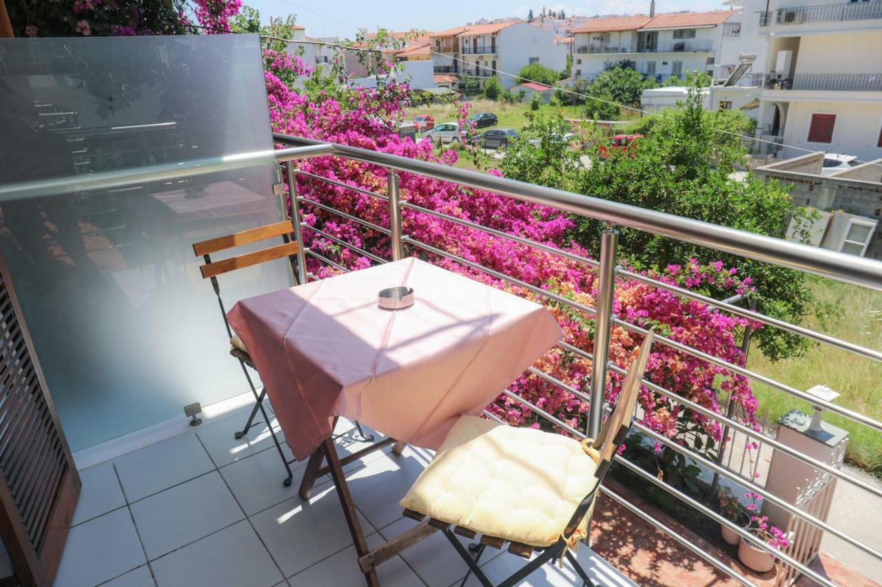 Vaya Zorba Studios Skiathos Town Ngoại thất bức ảnh